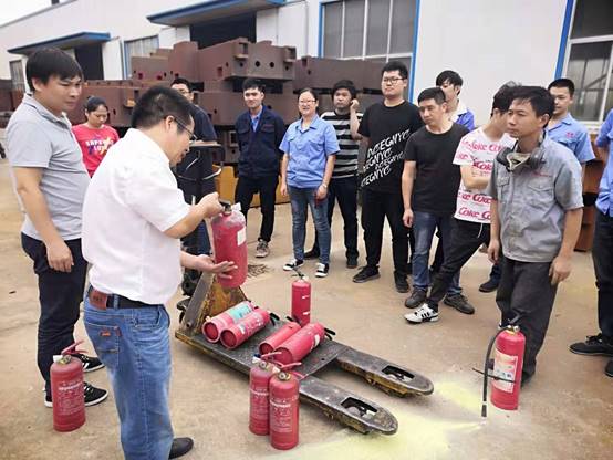 數(shù)控雕銑機,模具雕銑機,立式加工中心,石墨雕銑機-凱博數(shù)控 數(shù)控雕銑機,模具雕銑機,立式加工中心,石墨雕銑機-凱博數(shù)控